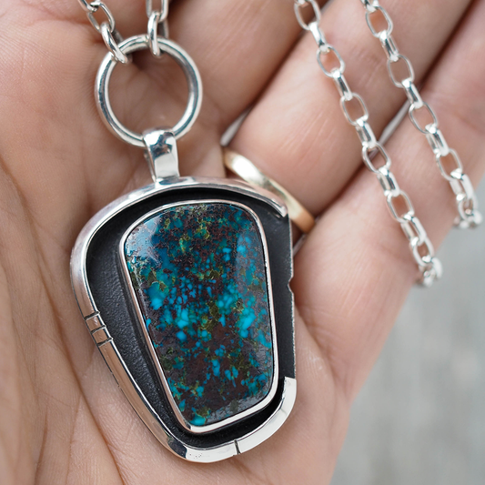 shield bearer talisman