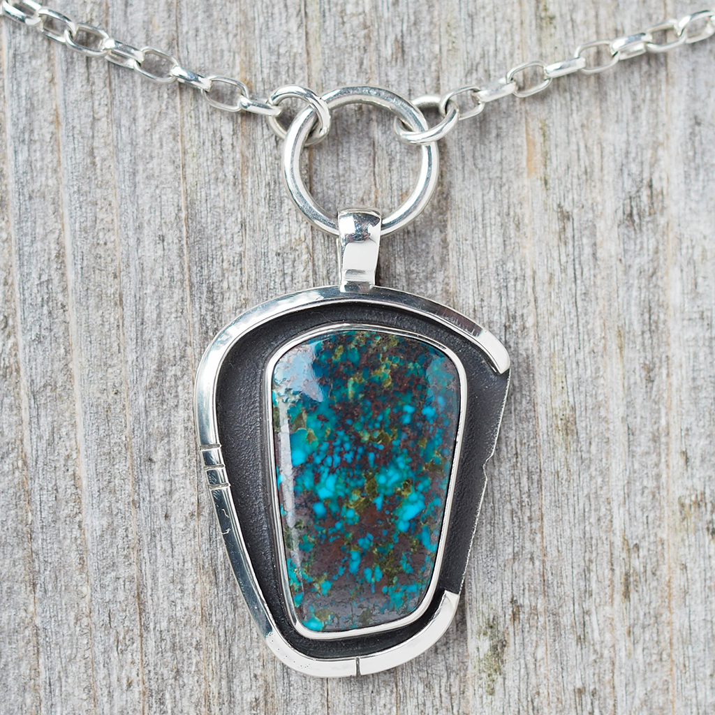 shield bearer talisman