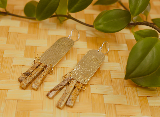 cliffside earrings