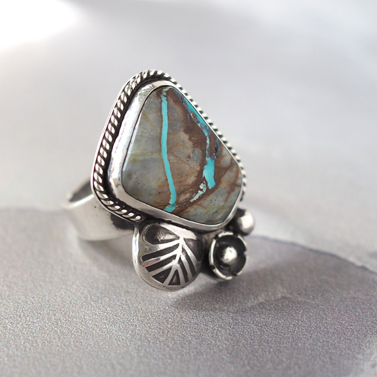 riverbank ring - size 7.25