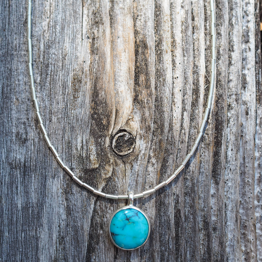sweet + simple turquoise necklace